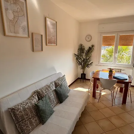 Bellavista , Bright And Stylish Two Bedroom In The Historic Center アパート ラヴェンナ