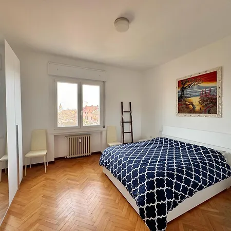Apartment Bellavista , Bright And Stylish Two Bedroom In The Historic Center Ravenna