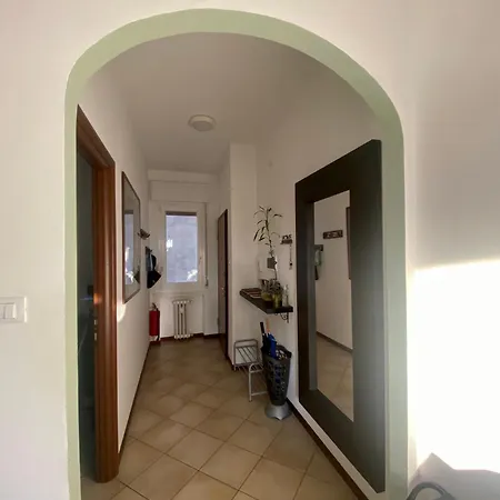 Bellavista , Bright And Stylish Two Bedroom In The Historic Center *